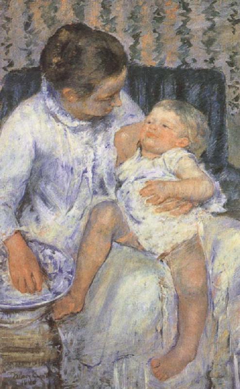 Mary Cassatt Mother about to wash her sleepy child China oil painting art